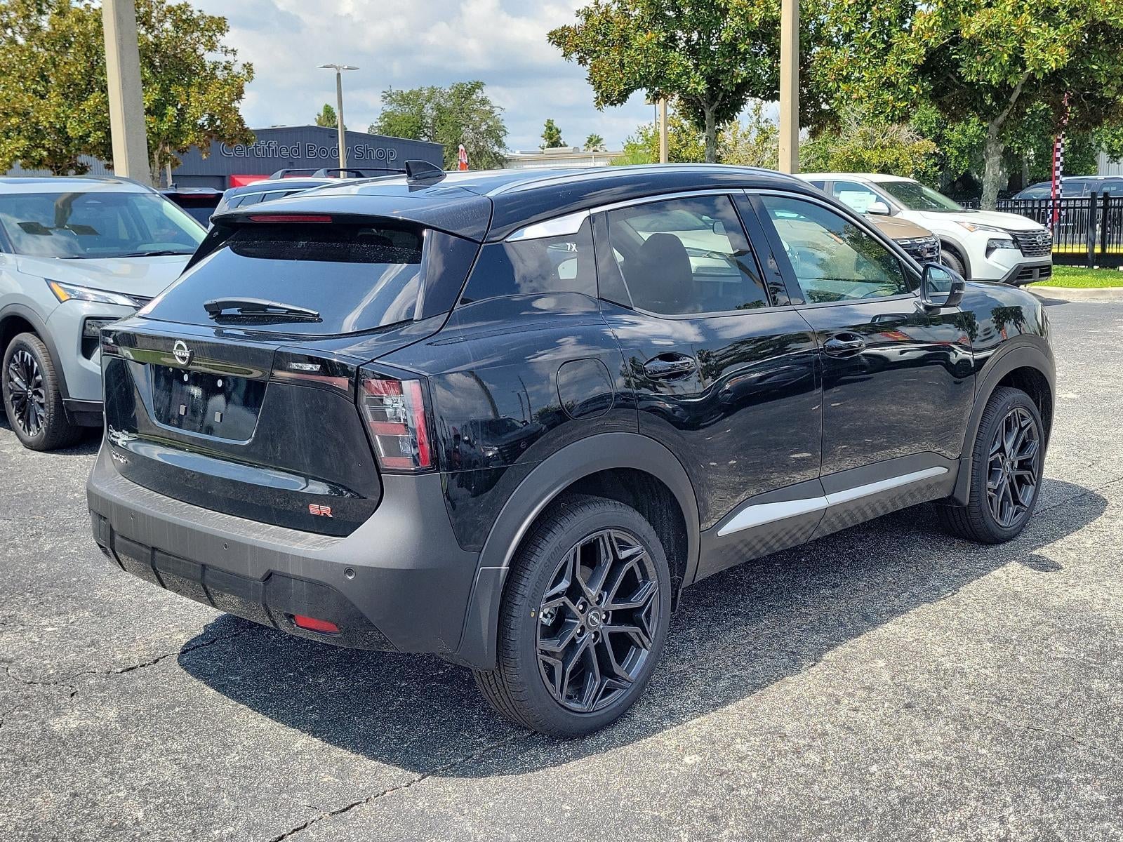 2026 Nissan Kicks SR FWD