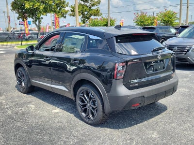 2026 Nissan Kicks SR FWD