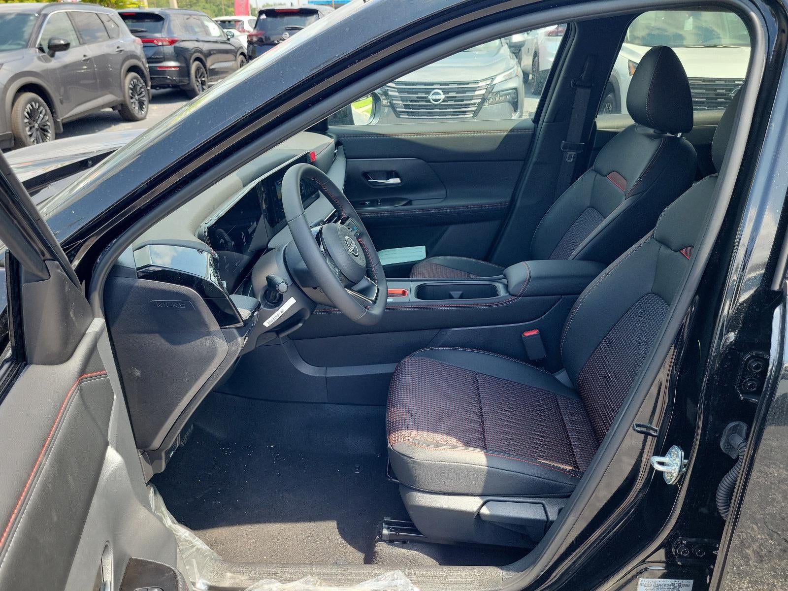 2026 Nissan Kicks SR FWD