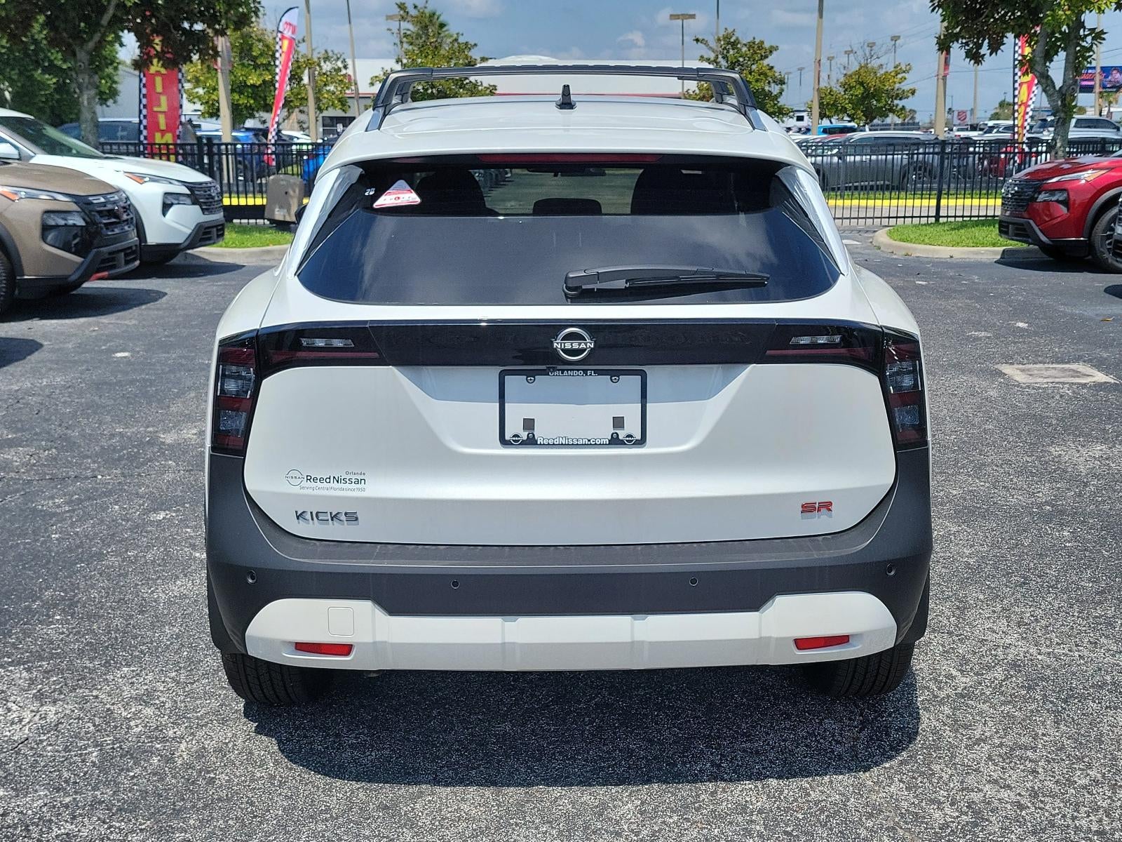 2026 Nissan Kicks SR FWD