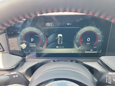 2026 Nissan Kicks SR FWD