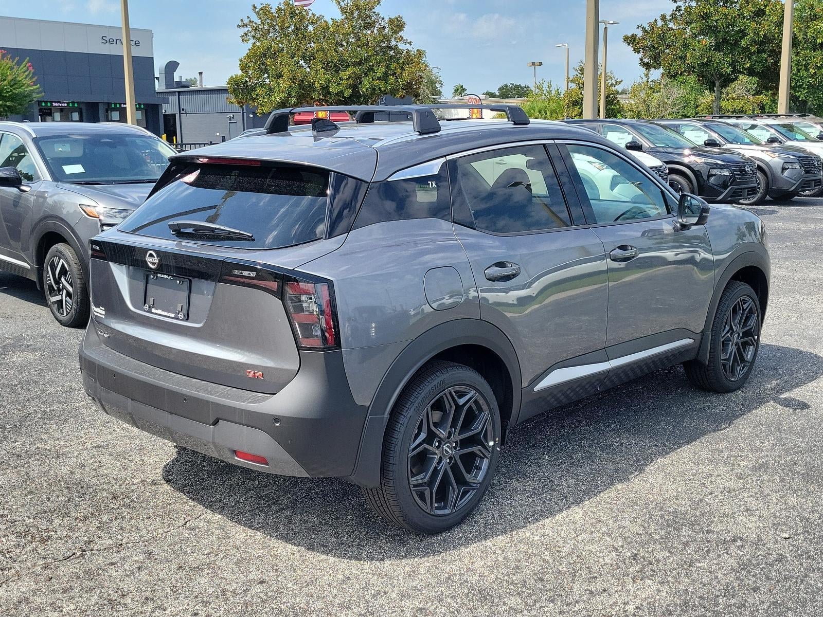 2026 Nissan Kicks SR FWD