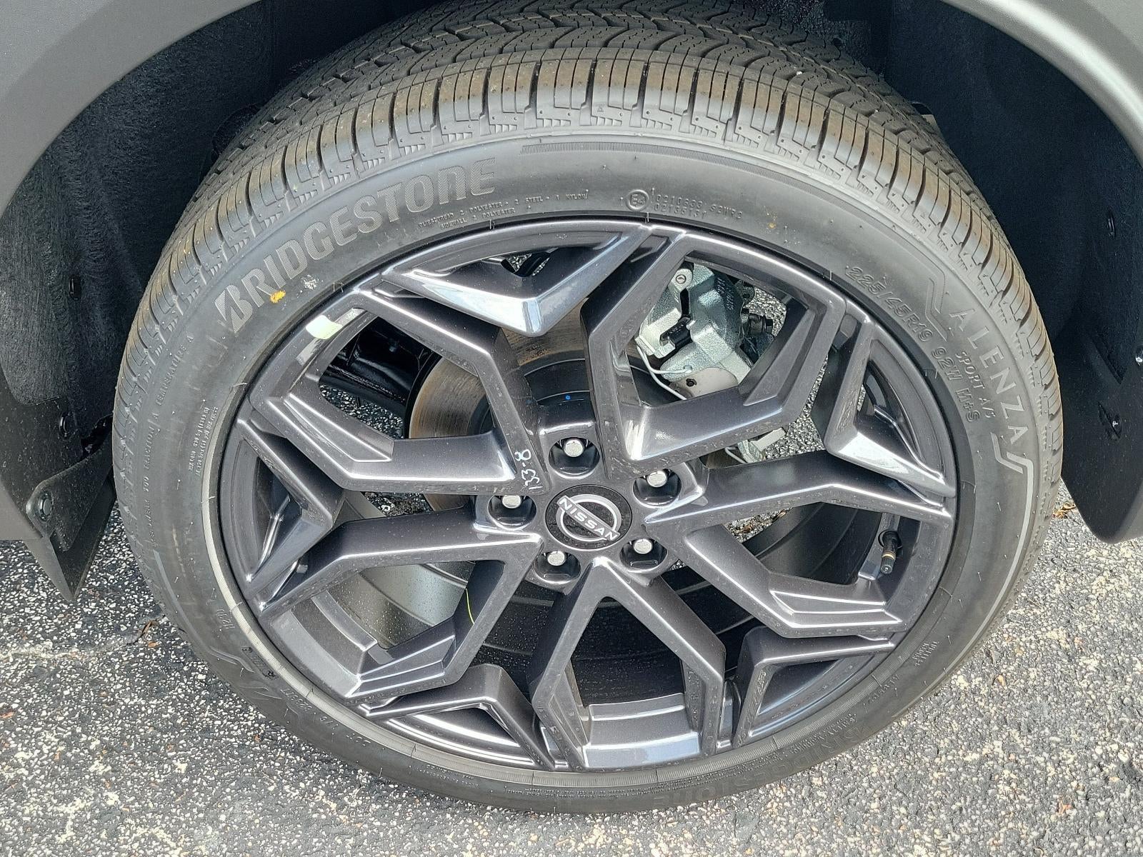 2026 Nissan Kicks SR FWD