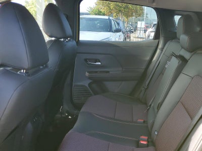 2025 Nissan Kicks SR FWD