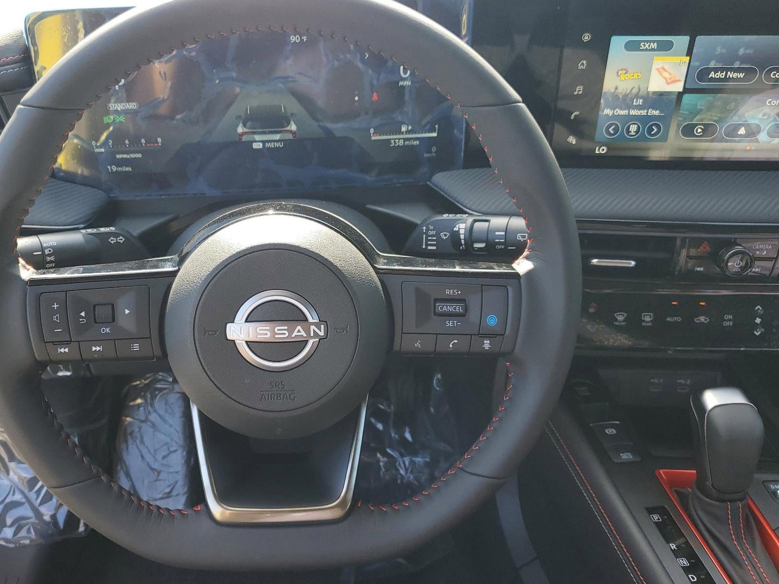 2025 Nissan Kicks SR FWD