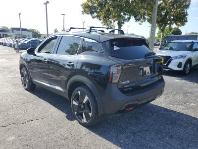 2025 Nissan Kicks SR FWD