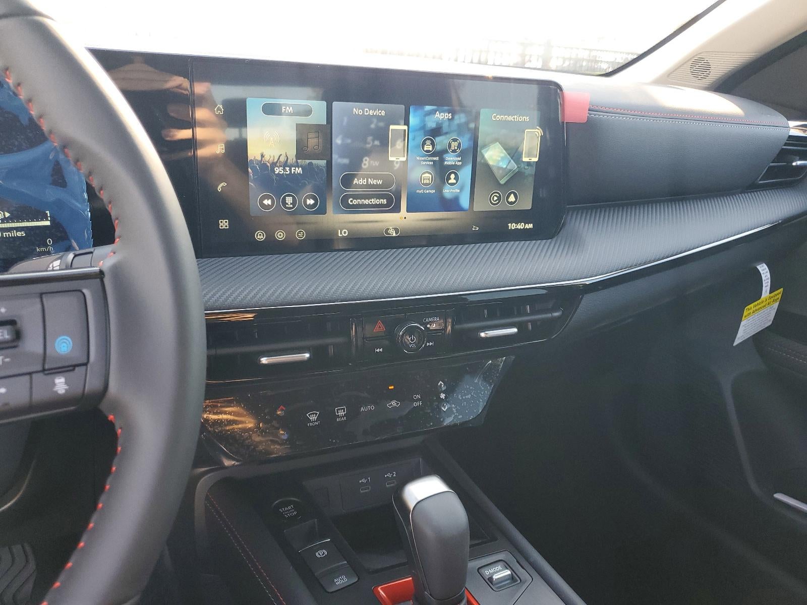 2026 Nissan Kicks SR FWD
