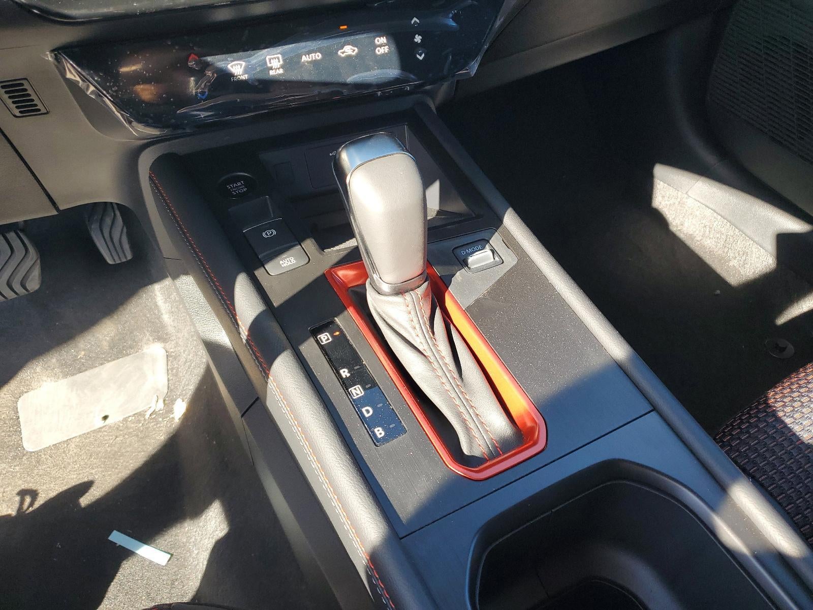 2026 Nissan Kicks SR FWD