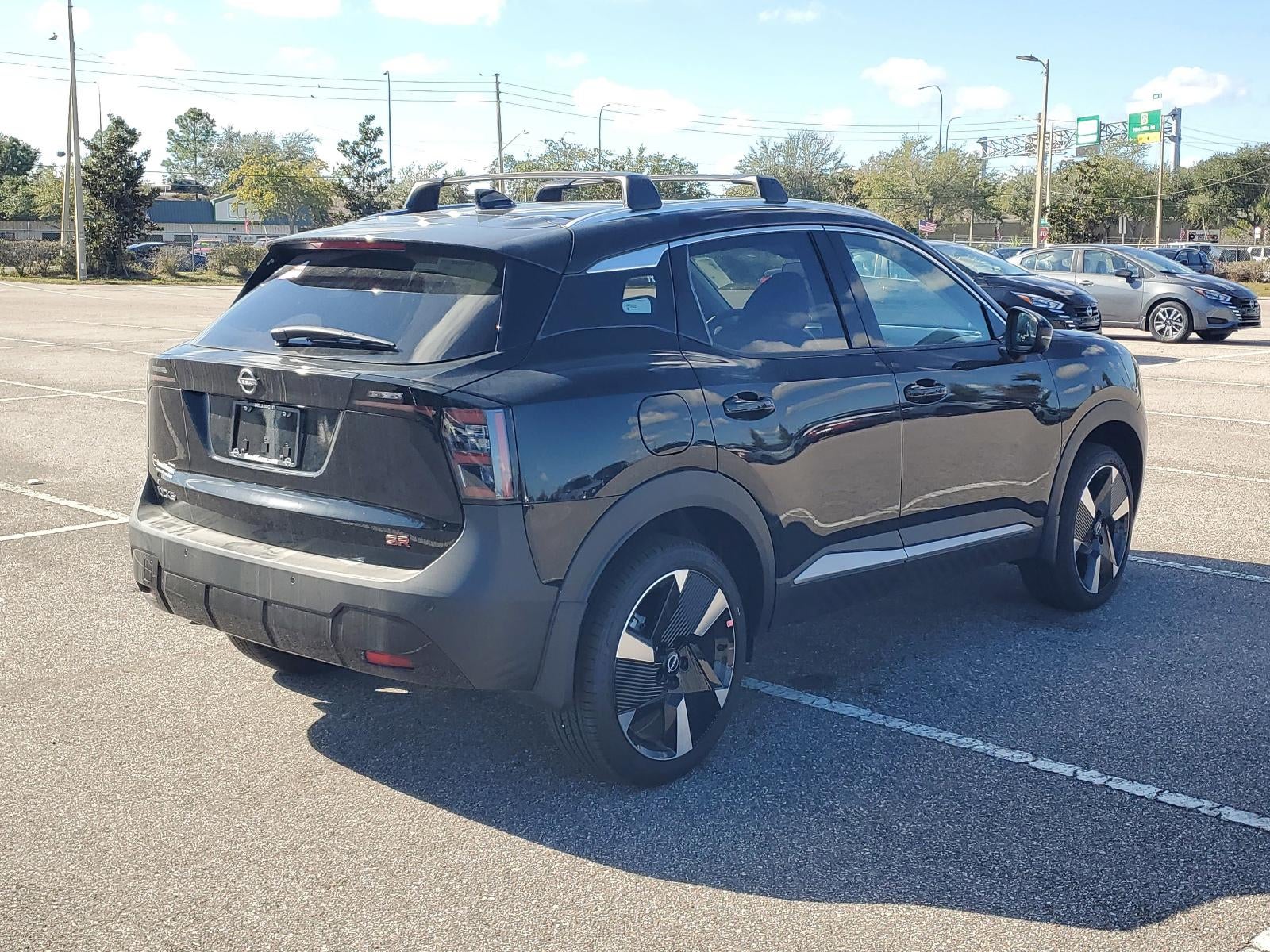 2026 Nissan Kicks SR FWD