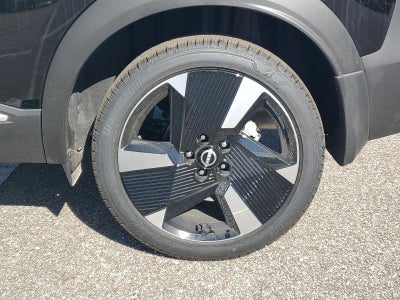 2026 Nissan Kicks SR FWD