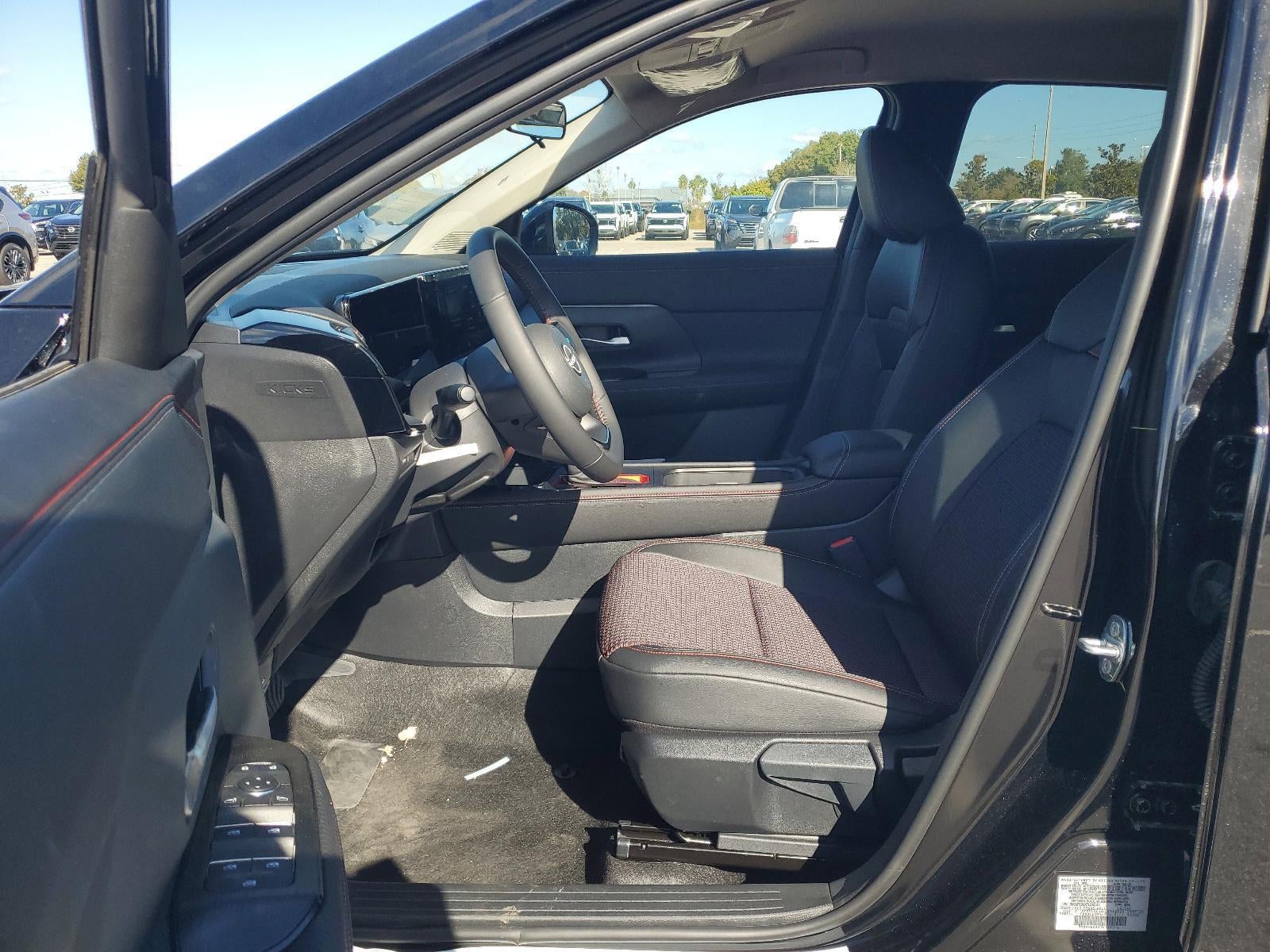 2026 Nissan Kicks SR FWD