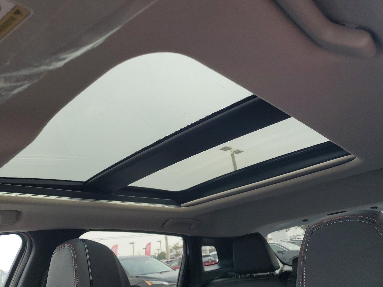 2026 Nissan Kicks SR FWD