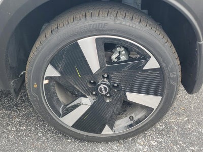 2026 Nissan Kicks SR FWD