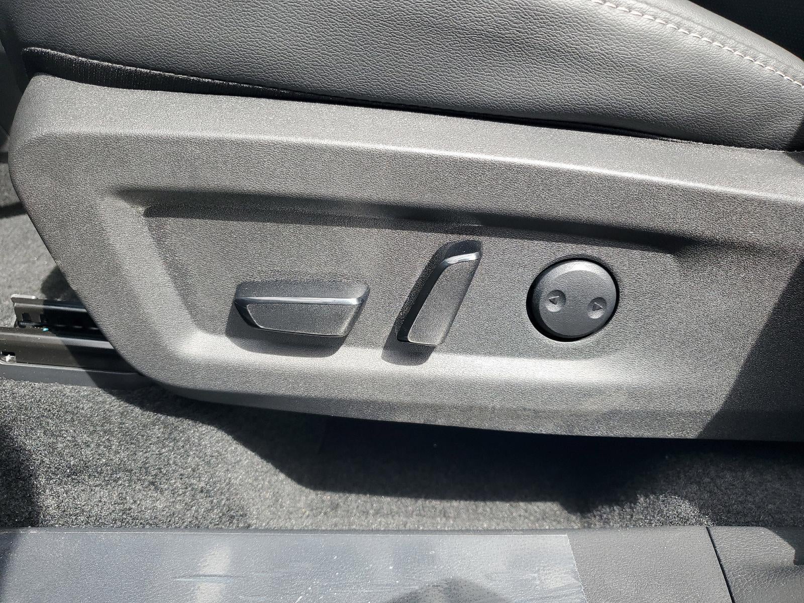 2026 Nissan Murano AWD SL