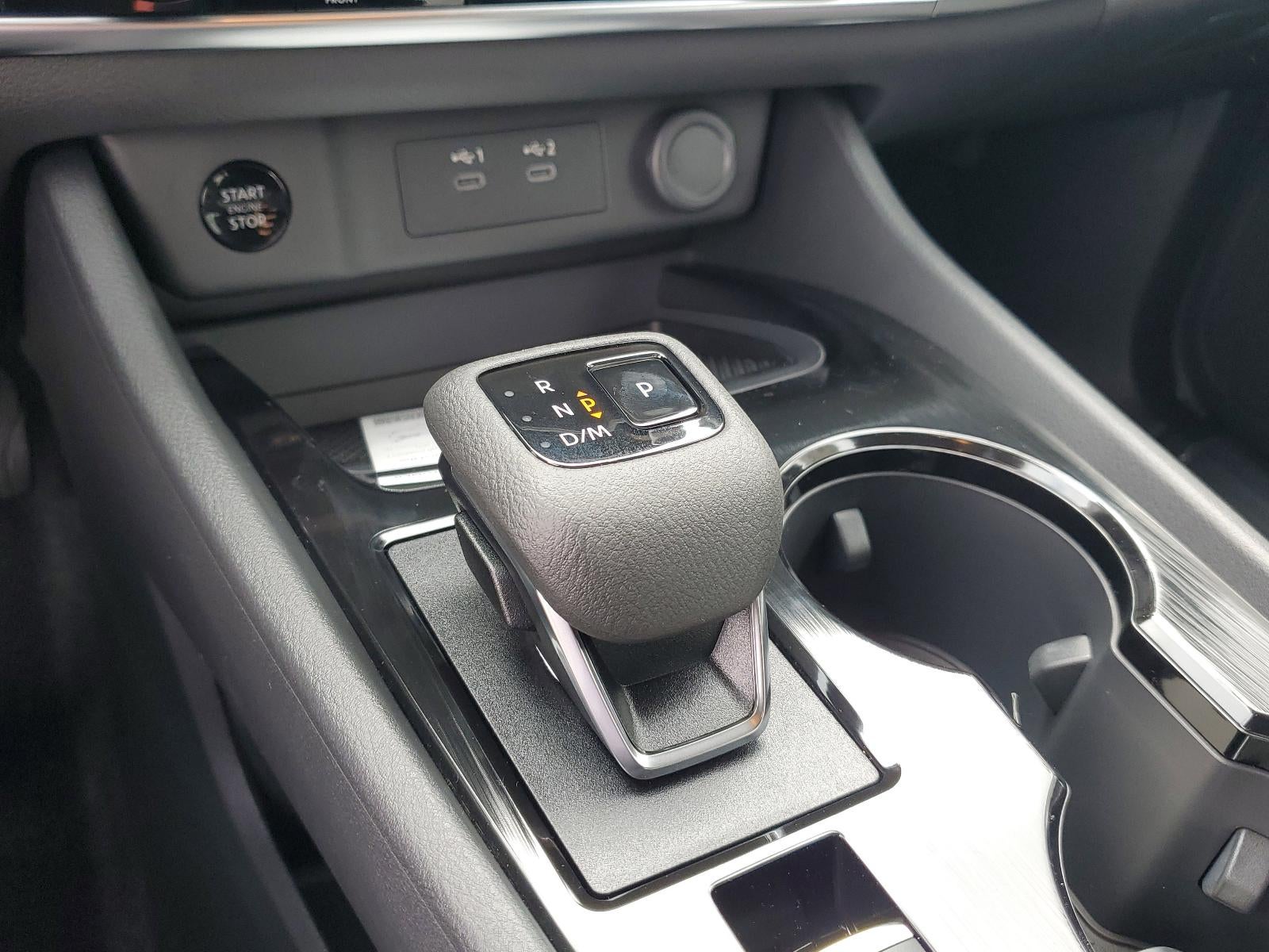 2026 Nissan Rogue FWD SV *Ltd Avail*