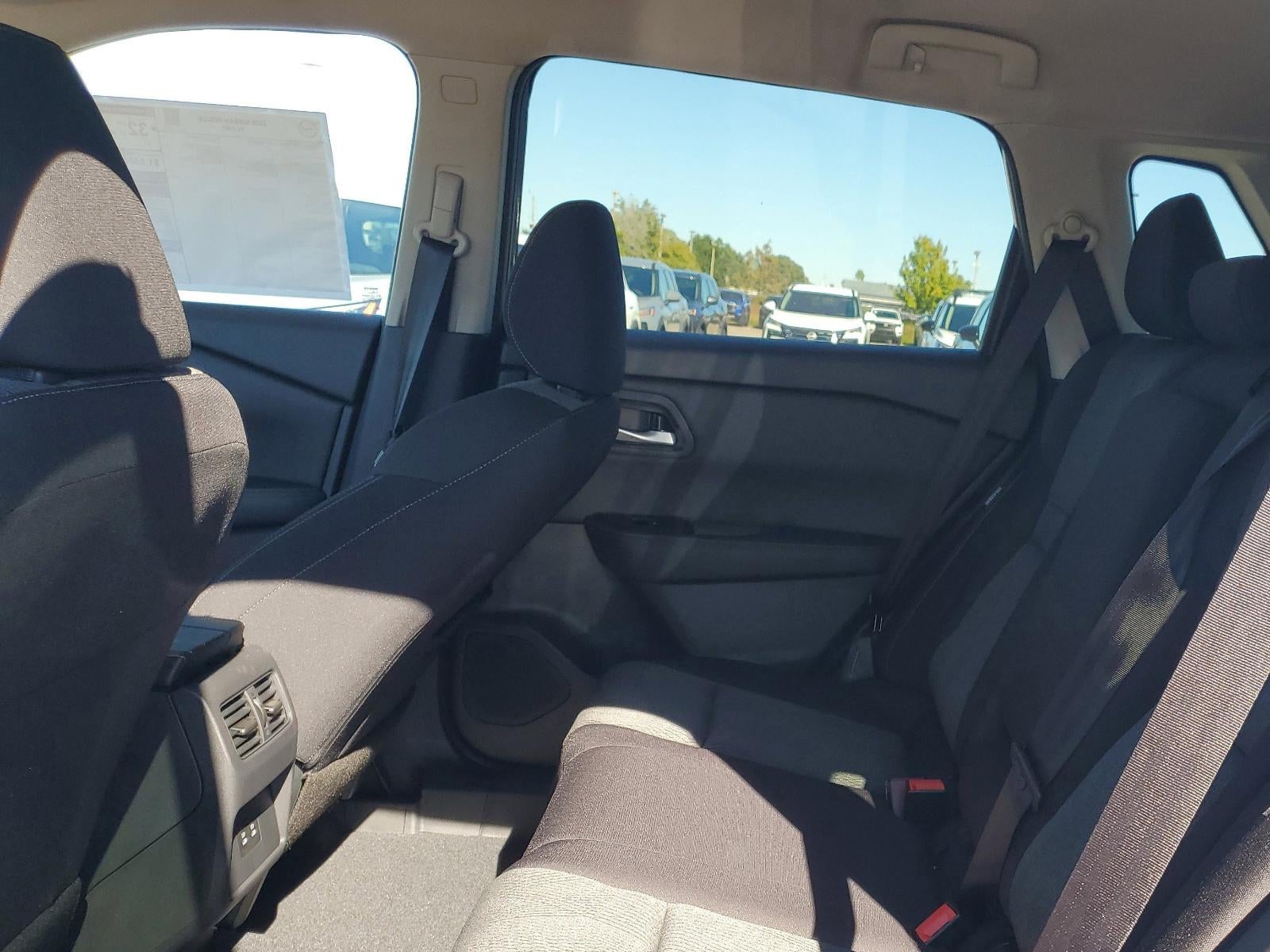 2026 Nissan Rogue FWD SV *Ltd Avail*