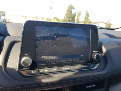 2026 Nissan Rogue FWD SV *Ltd Avail*