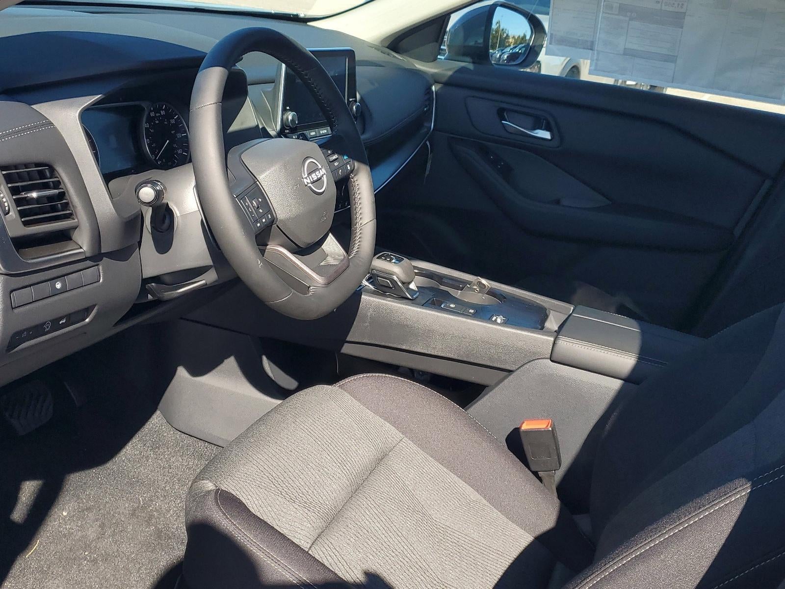 2026 Nissan Rogue FWD SV *Ltd Avail*