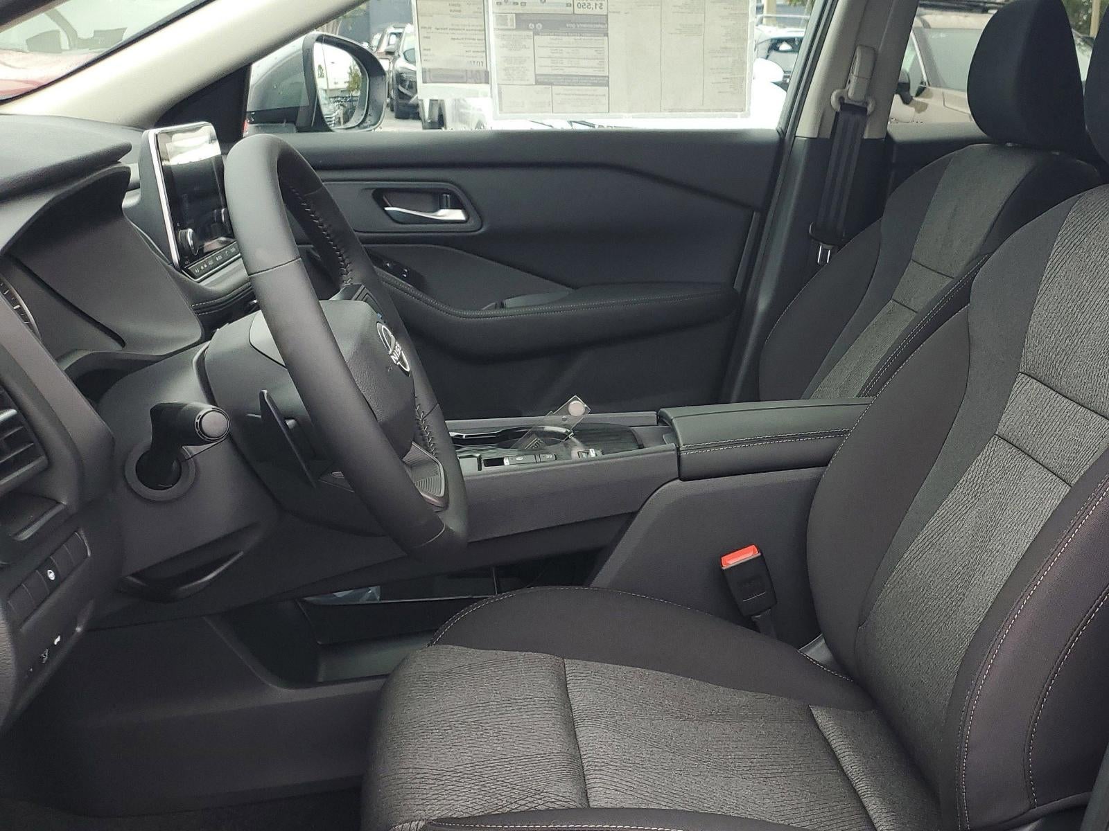 2026 Nissan Rogue FWD SV *Ltd Avail*