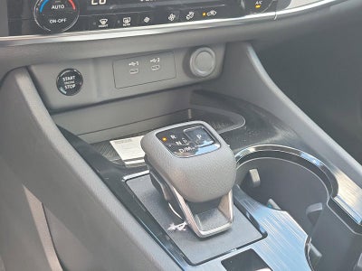 2026 Nissan Rogue FWD SV *Ltd Avail*