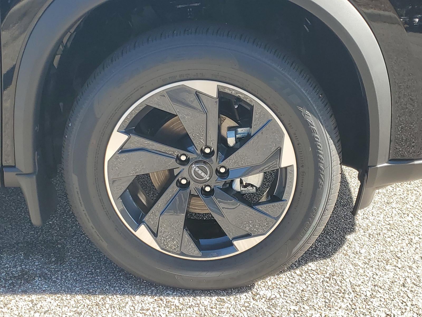 2026 Nissan Rogue FWD SV *Ltd Avail*