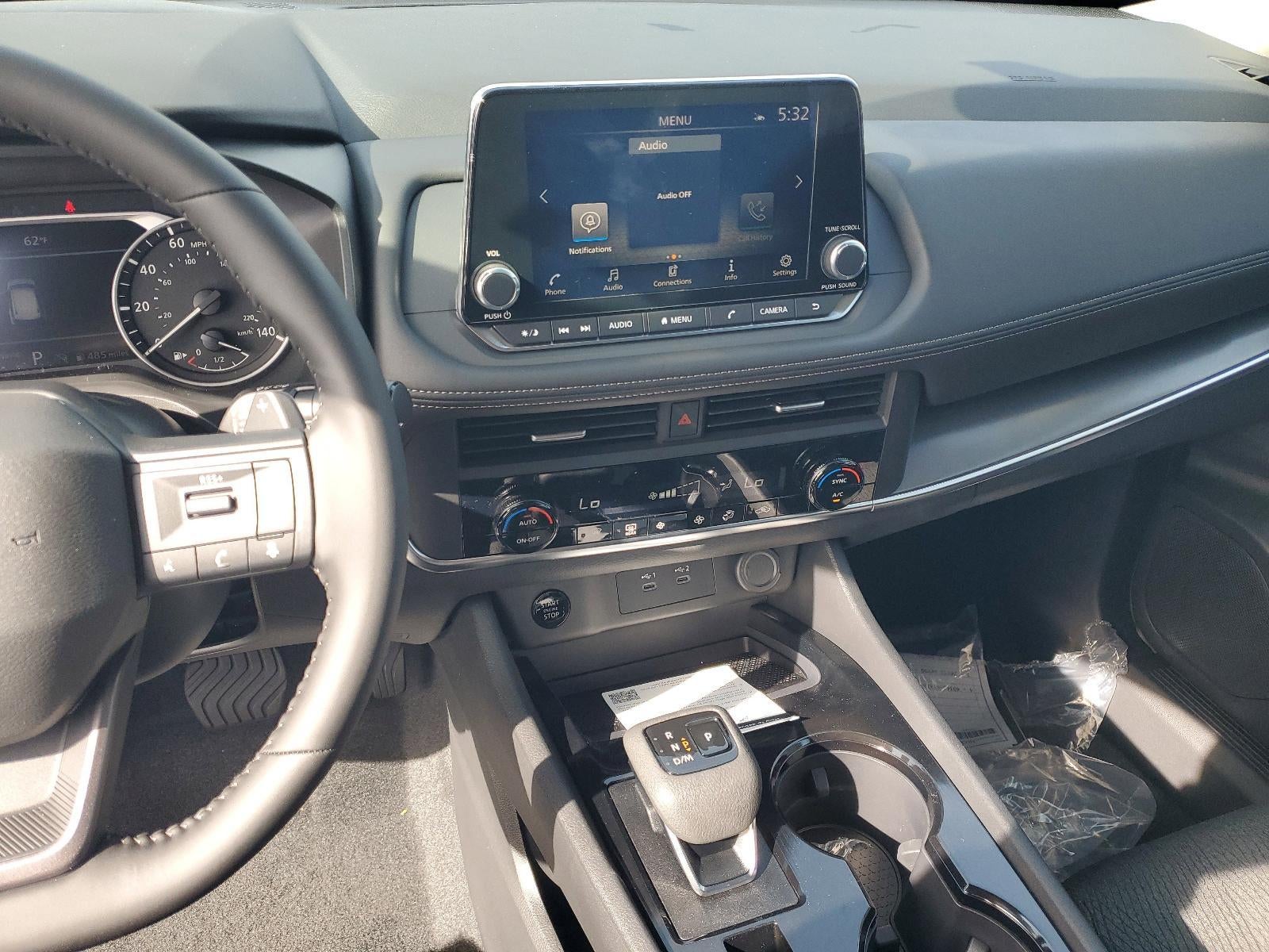 2026 Nissan Rogue FWD SV *Ltd Avail*