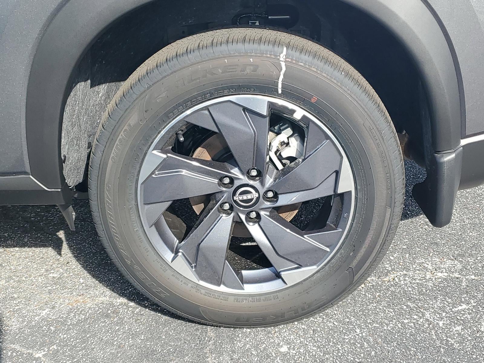 2026 Nissan Rogue FWD SV *Ltd Avail*