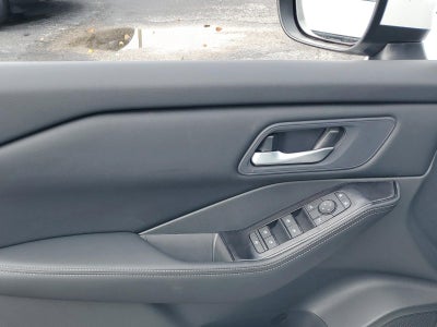 2026 Nissan Rogue 2026.5 FWD SV