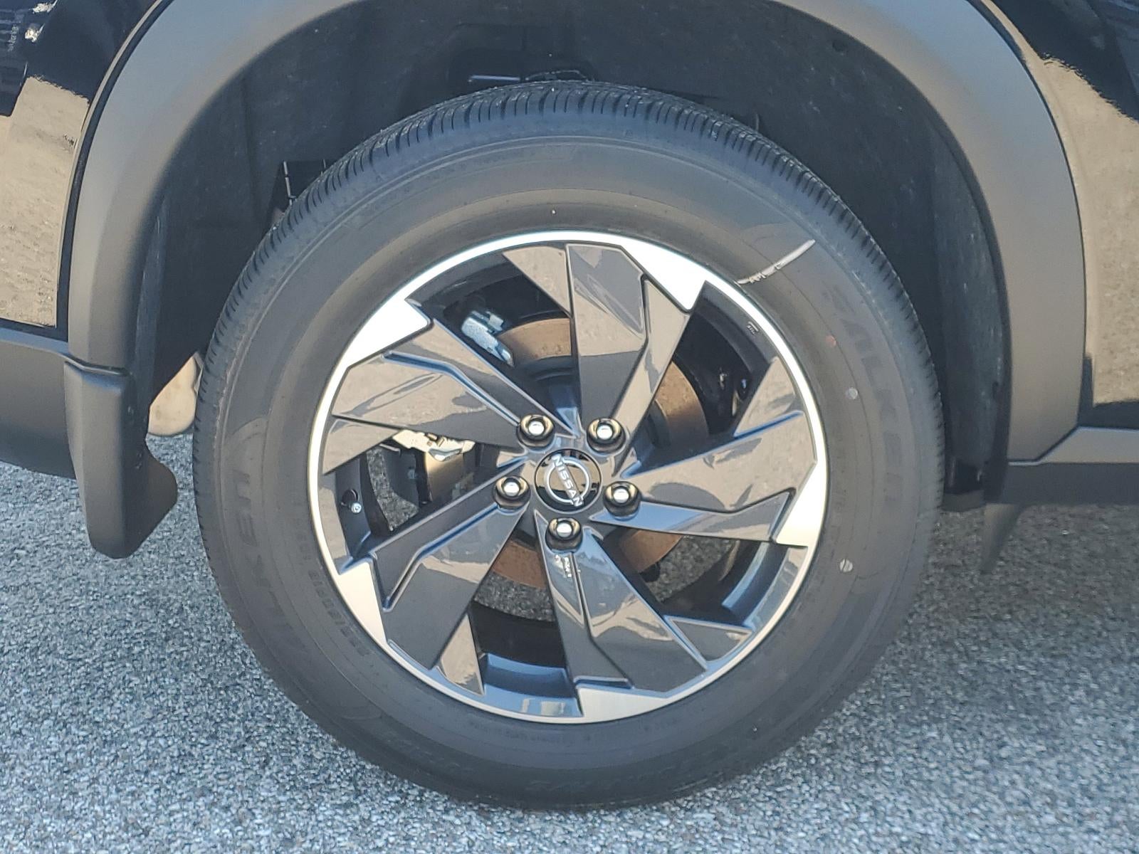 2026 Nissan Rogue FWD SV *Ltd Avail*