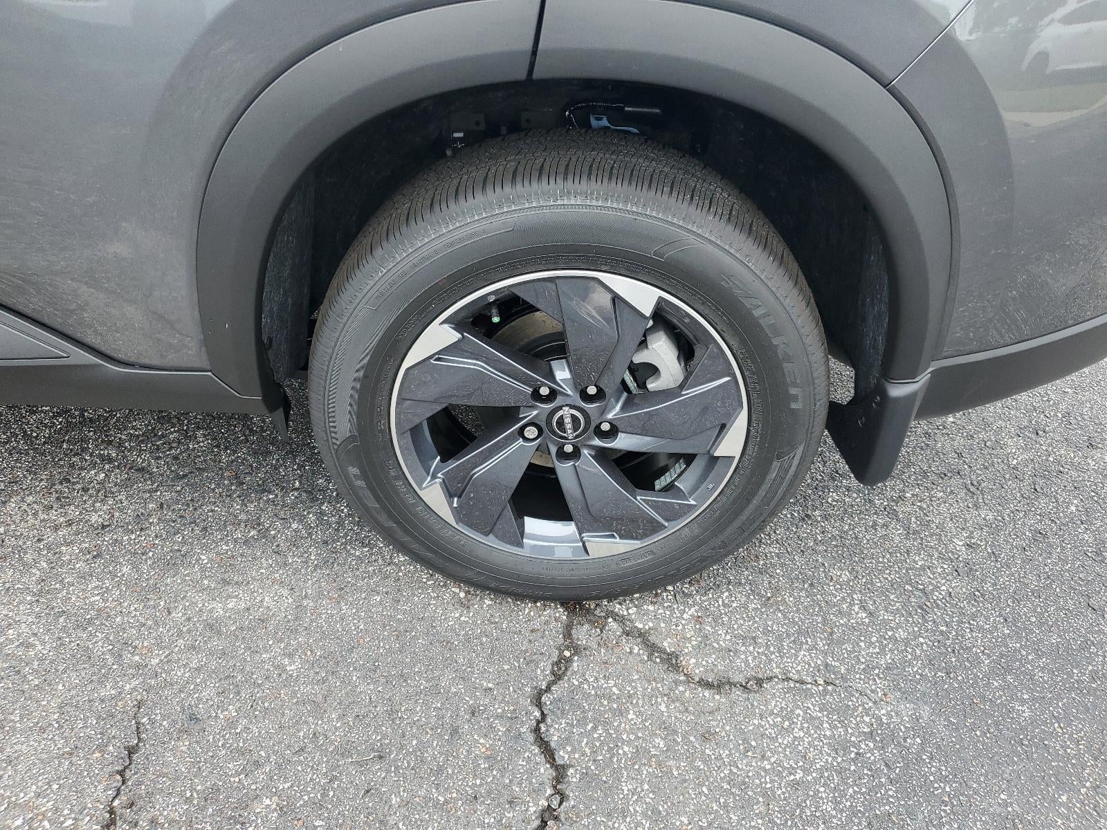 2026 Nissan Rogue FWD SV *Ltd Avail*