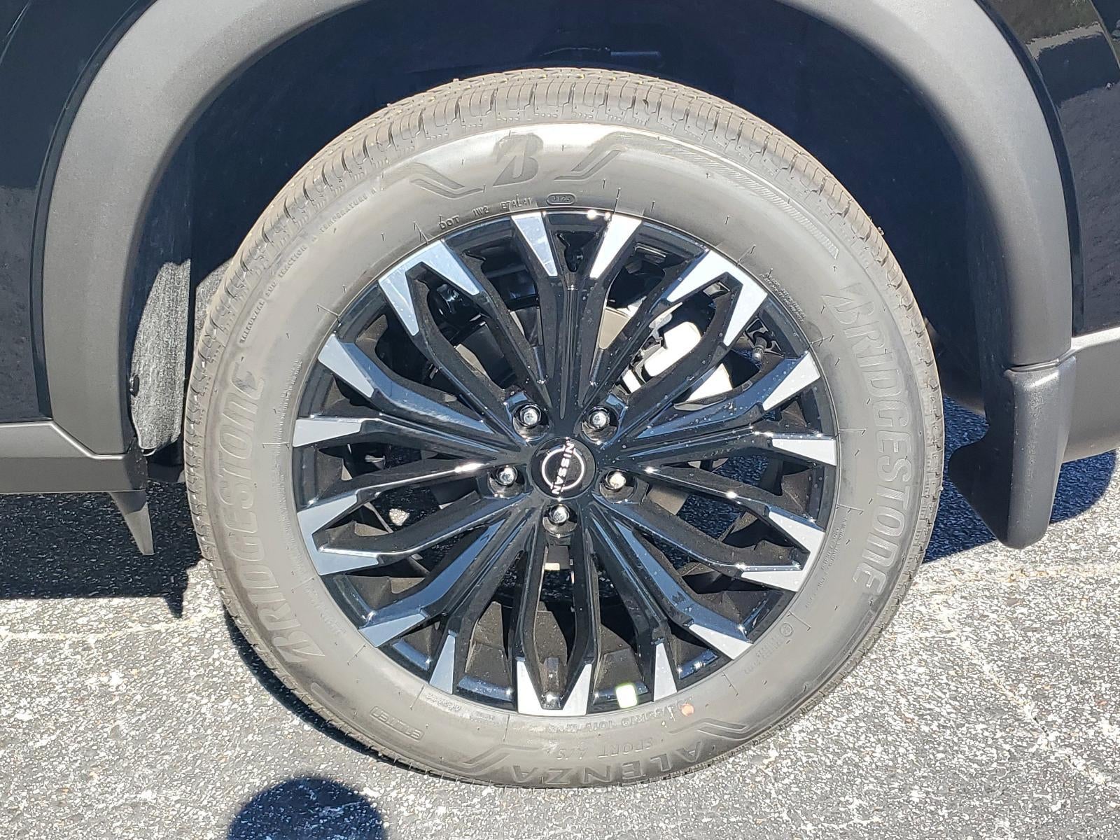 2026 Nissan Rogue 2026.5 FWD Dark Armor