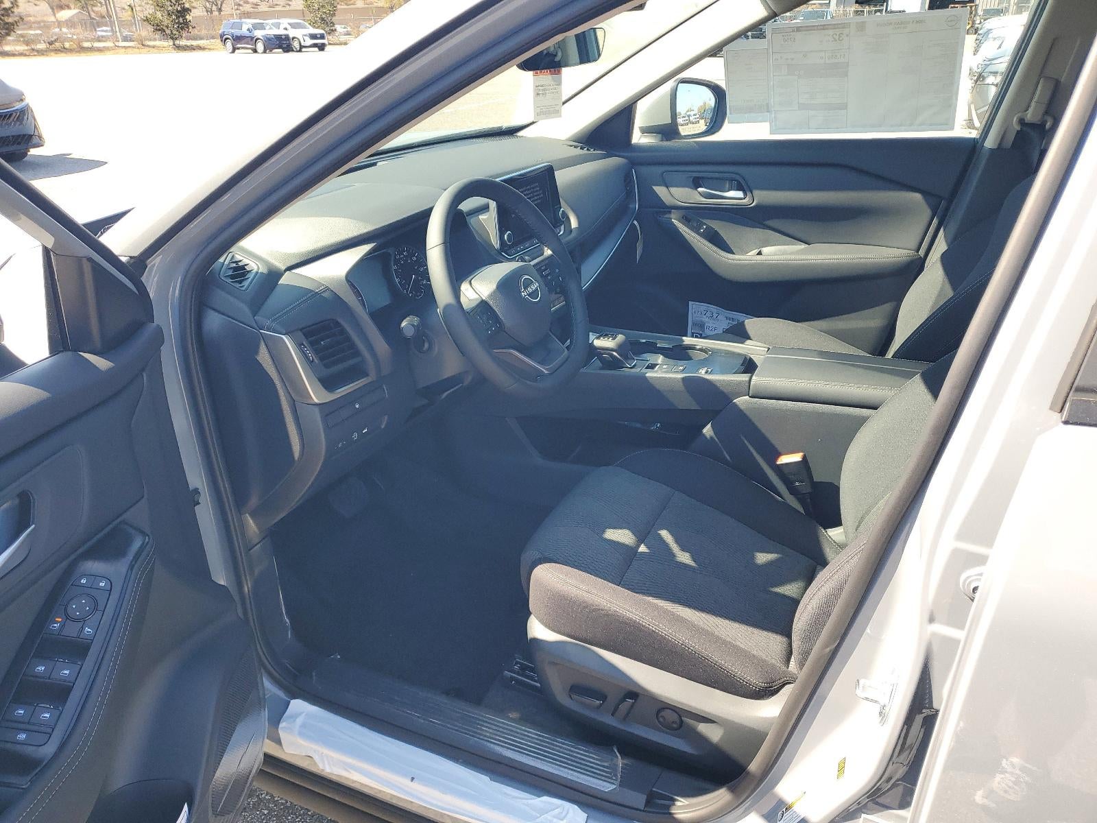 2026 Nissan Rogue 2026.5 FWD SV