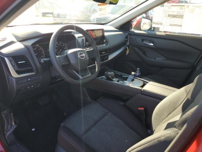 2026 Nissan Rogue FWD SV *Ltd Avail*