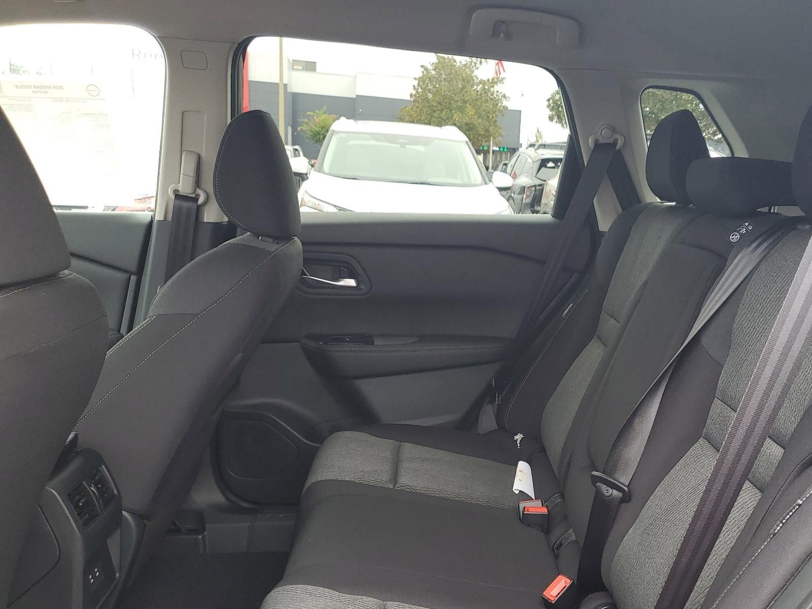 2026 Nissan Rogue FWD SV *Ltd Avail*