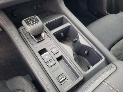 2026 Nissan Pathfinder S 2WD