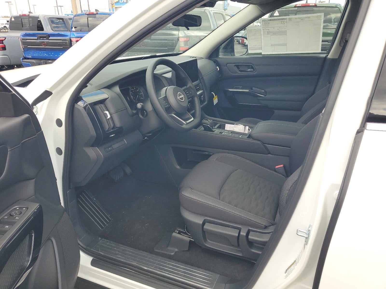 2026 Nissan Pathfinder S 2WD