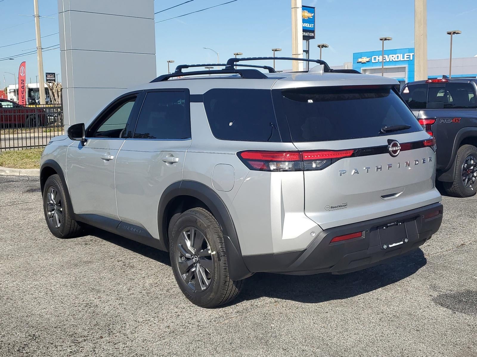 2025 Nissan Pathfinder SV 2WD