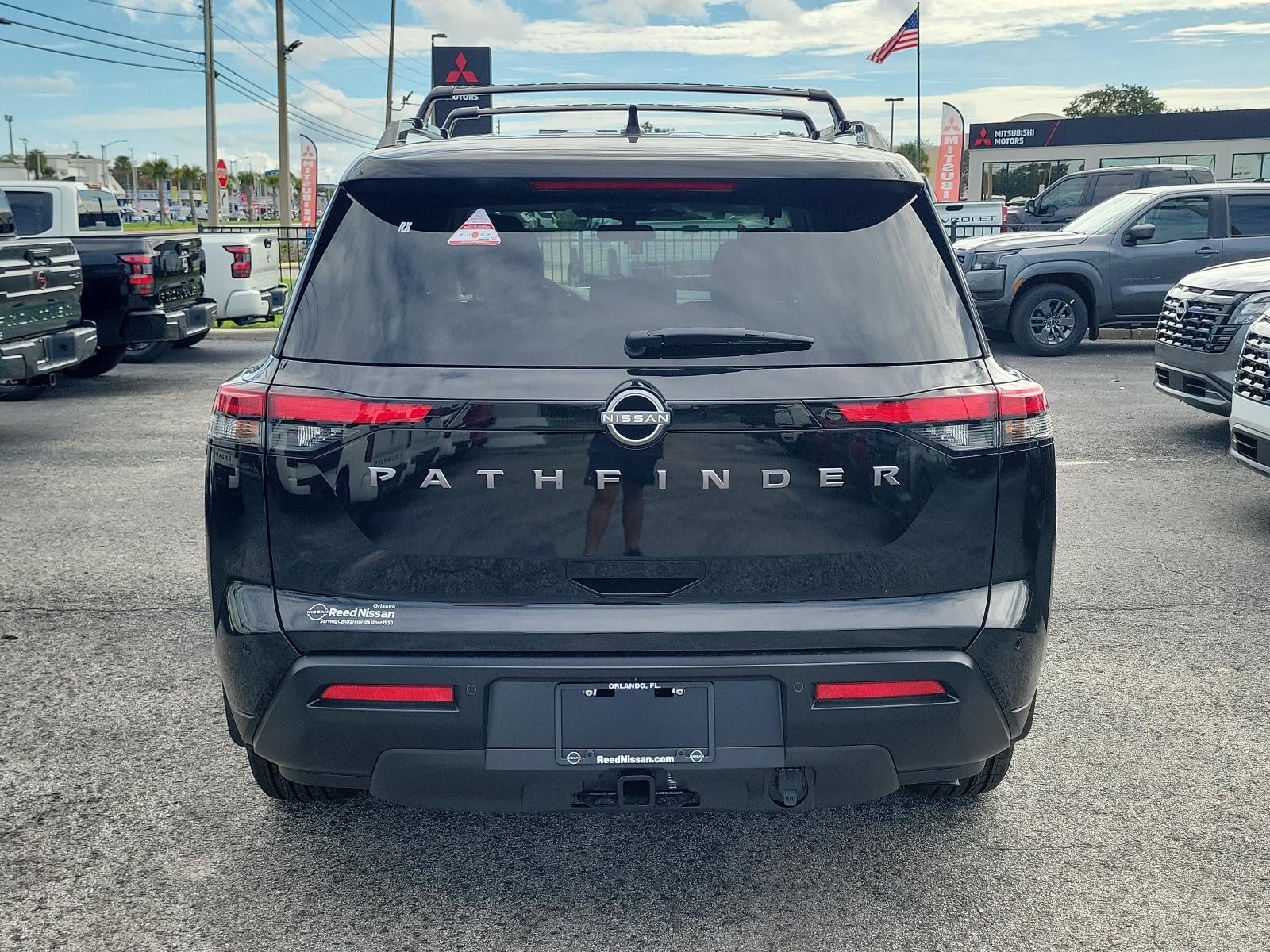 2026 Nissan Pathfinder SV 2WD