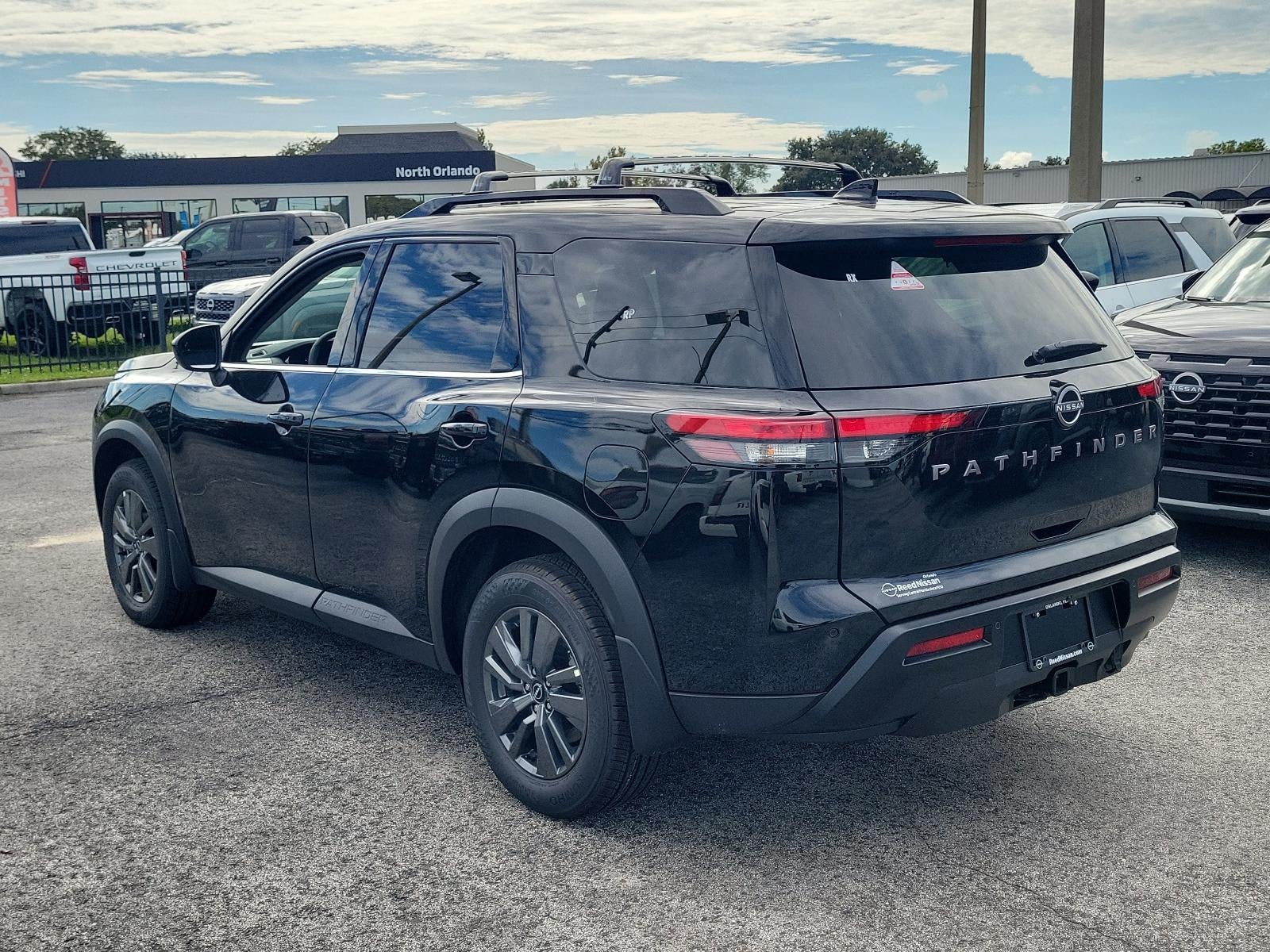 2026 Nissan Pathfinder SV 2WD