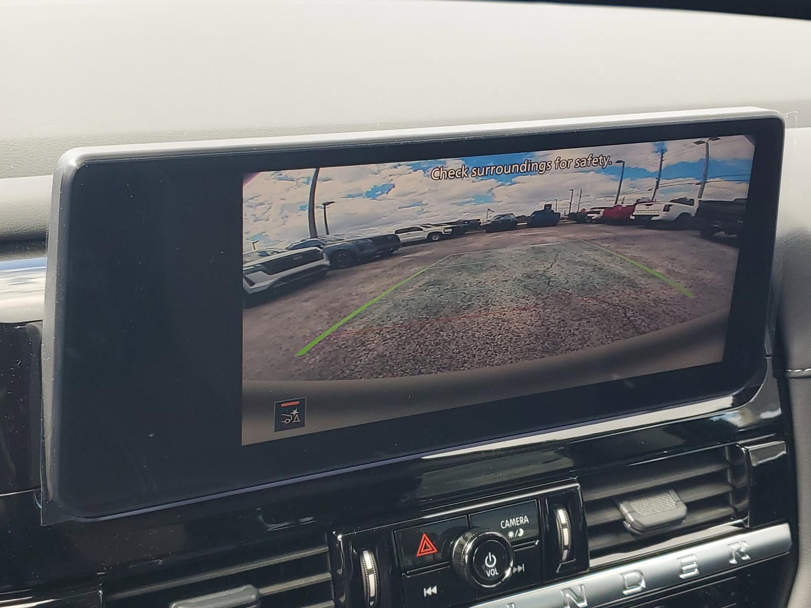 2026 Nissan Pathfinder SV 2WD