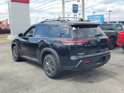 2026 Nissan Pathfinder SV 2WD