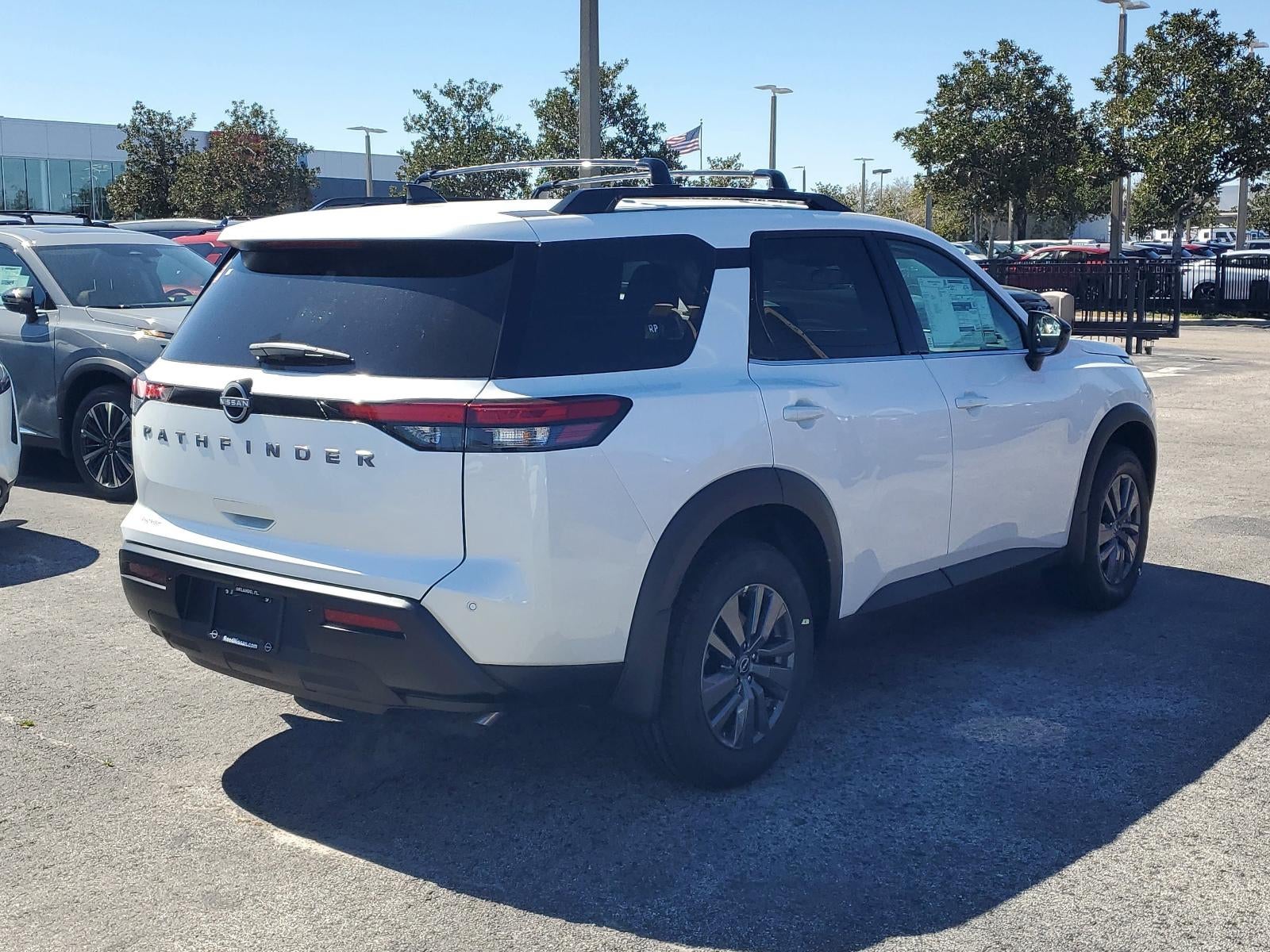 2026 Nissan Pathfinder SV 2WD