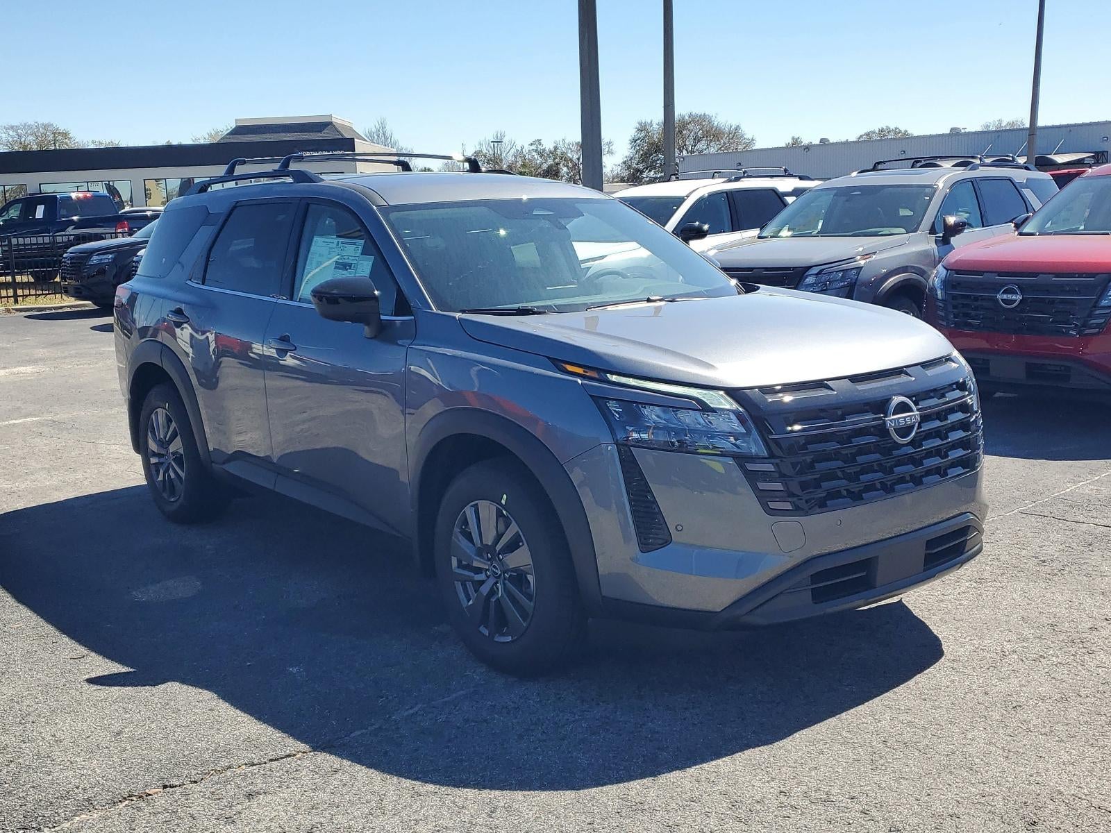 2026 Nissan Pathfinder SV 2WD
