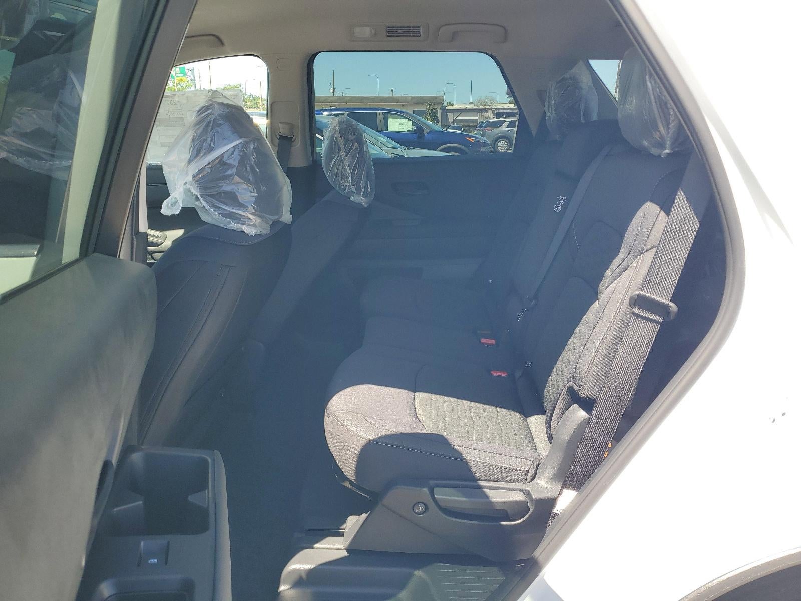 2026 Nissan Pathfinder SV 2WD