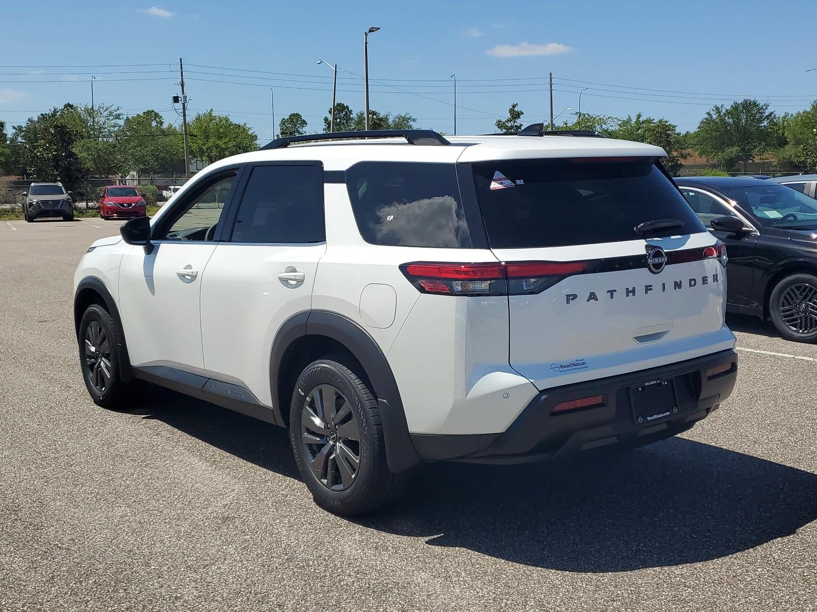 2026 Nissan Pathfinder SV 2WD