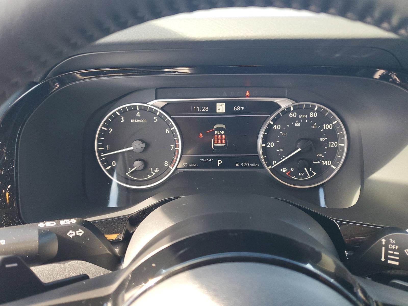 2025 Nissan Pathfinder SL 2WD