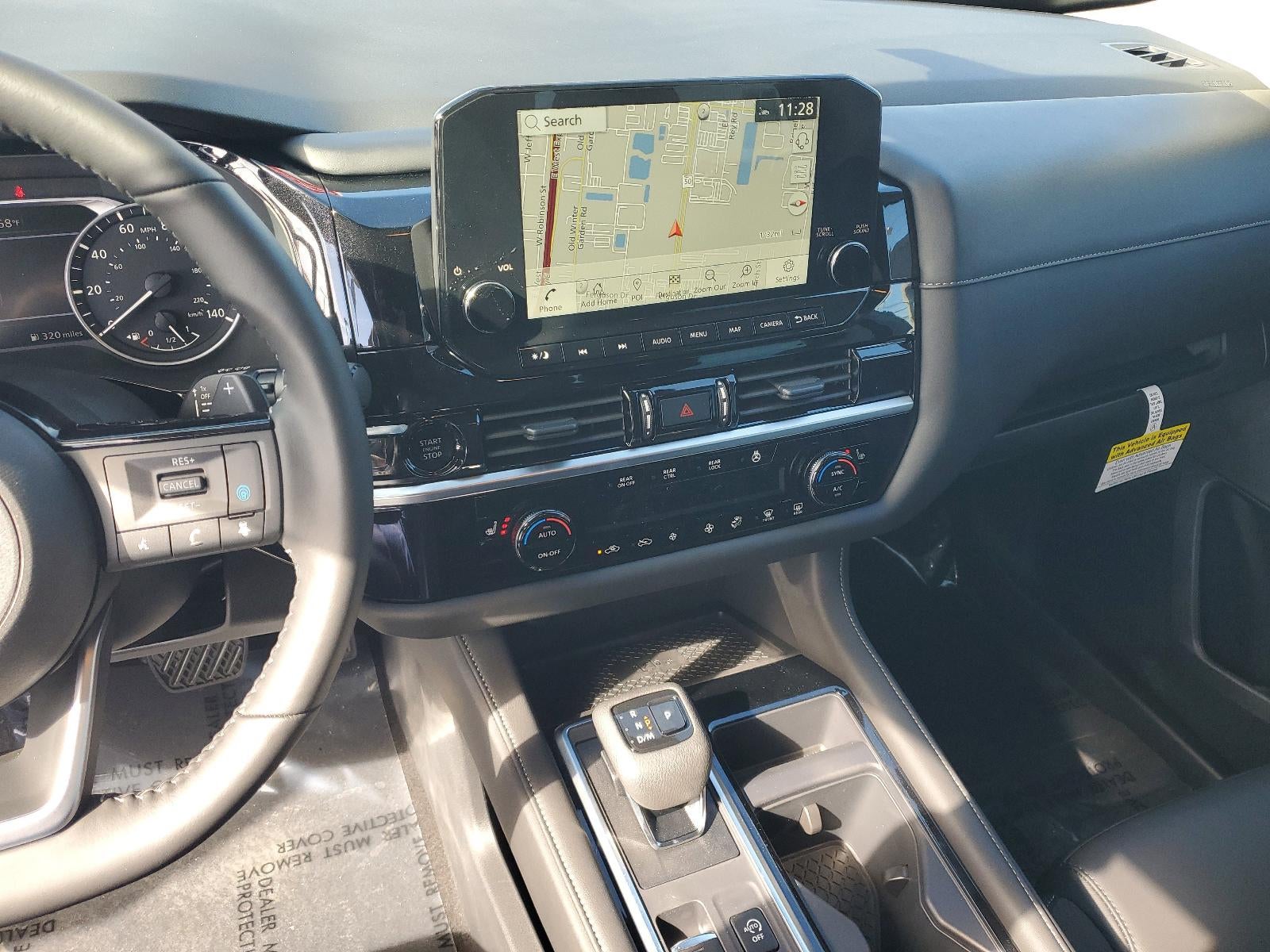 2025 Nissan Pathfinder SL 2WD