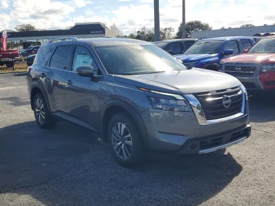 2025 Nissan Pathfinder SL 2WD