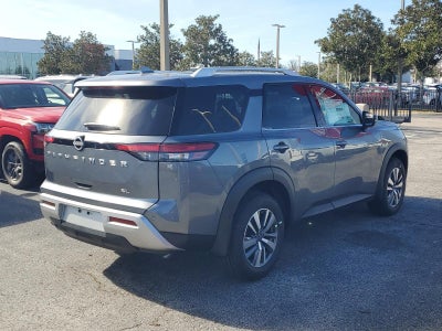 2025 Nissan Pathfinder SL 2WD