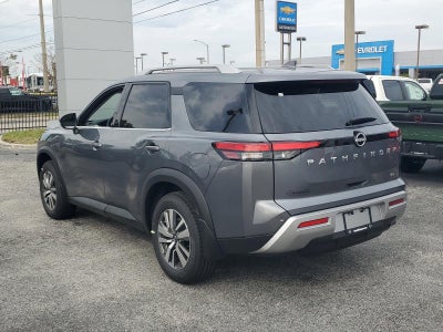 2025 Nissan Pathfinder SL 2WD